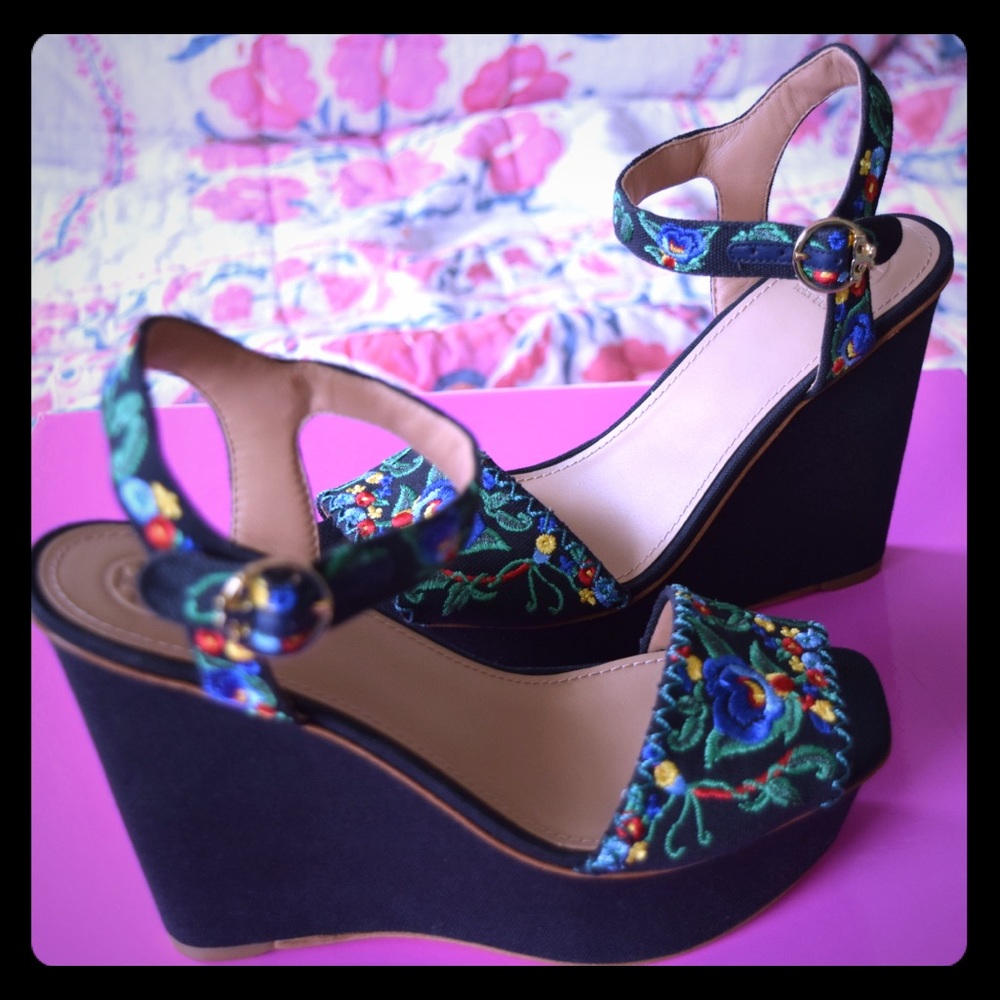 NWOT Tory Burch Sonoma Platform Wedges